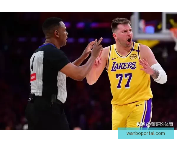 湖人魔术赛后裁判确认最后时刻判罚维持球权归湖人